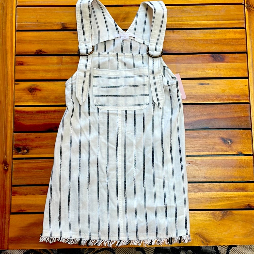 ONeill size XS jumper - off white with black stripes